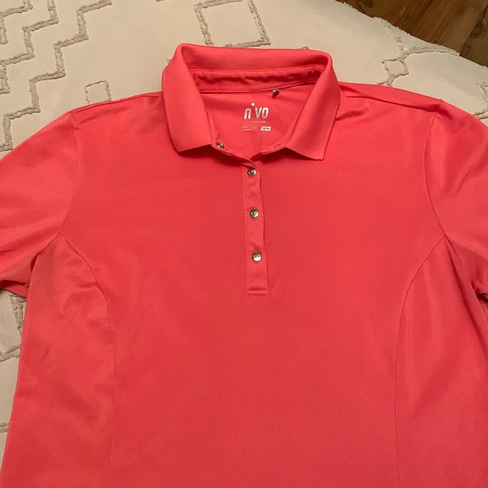 T shirt golf Nivo